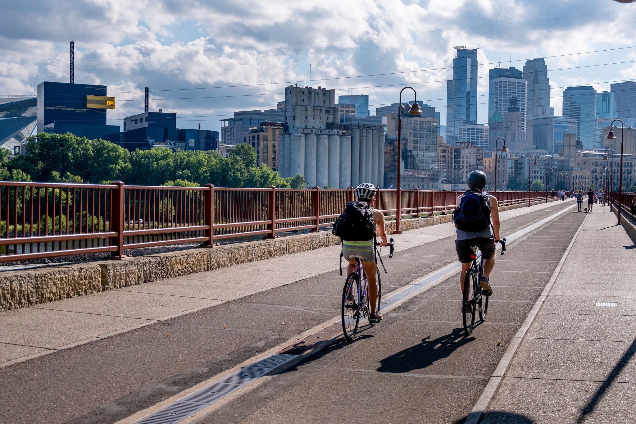 street view on Stone Arch Bridge in Minneapolis, Minnesota